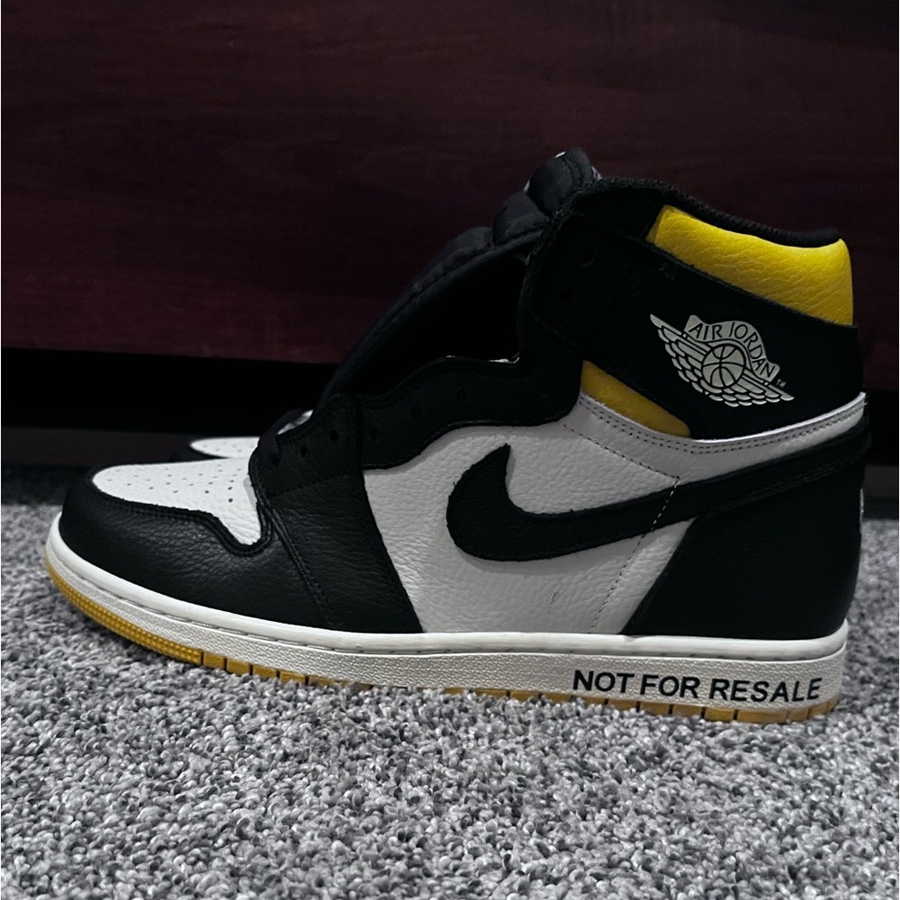 Jordan one (not for resale Varisty Maze)